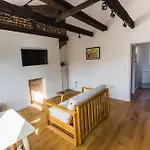St Athans Hotel